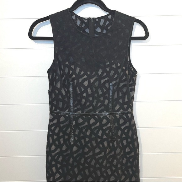 Vince Camuto Black Patterned Midi Dress Leather Stripes Lined Size 2 Whimsigoth - Picture 2 of 16